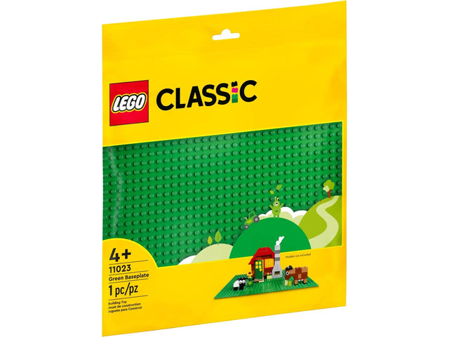 LEGO Classic Green Baseplate in packaging with 32x32 studs for creative building and display, 9.5-inch square, ages 4 and up.