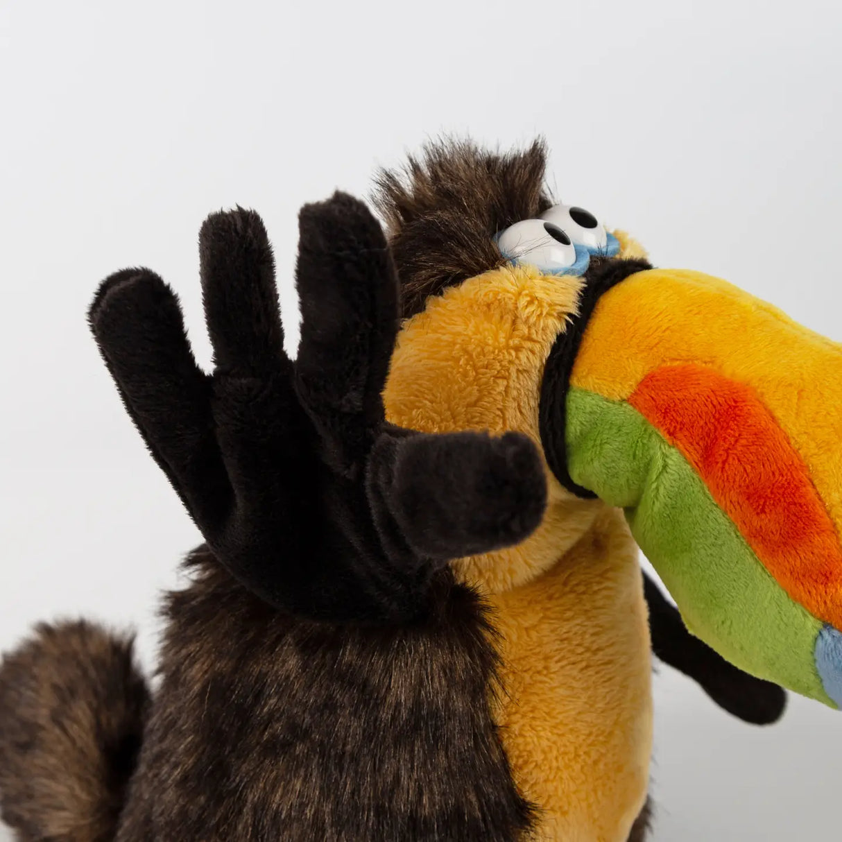 Chakka Tukan Toucan plush toy with large colorful beak and soft textured feathers, perfect for kids age 3 and up.