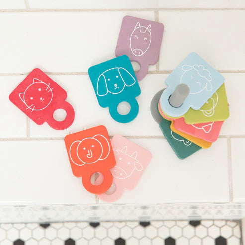 Animal Stacker Tub Hub colorful foam animal flashcards with finger puppet rings for bath time learning and play.