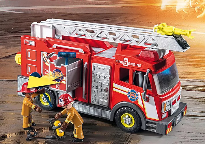 City Action | Fire Truck with Flashing Lights toy including firemen figures and firefighting accessories in action scene.