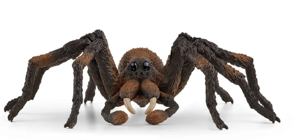 HP Aragog spooky eight-eyed spider figure with realistic details for ages 6 and up.
