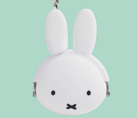 mimi POCHI BABY Miffy Pouch | White, a compact silicone coin case with Miffy’s face and clip closure.