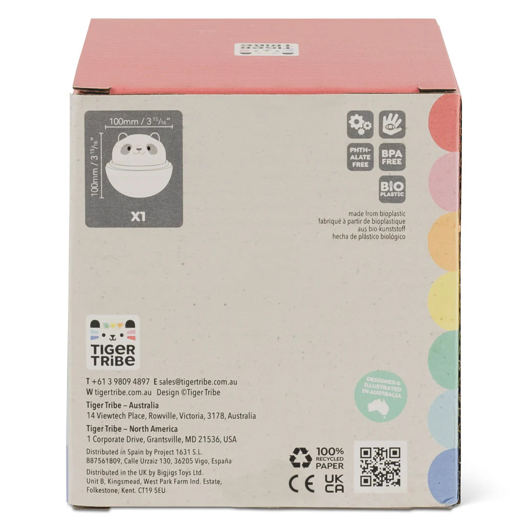 Rocking Rollers Dog packaging showing eco-friendly bioplastic material and product dimensions 100mm by 100mm.