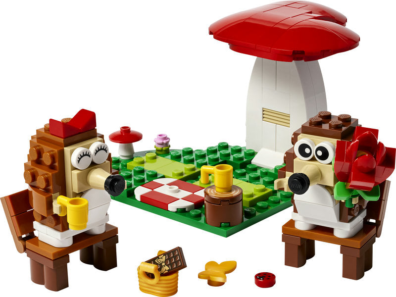 Seasons Hedgehog Picnic Date