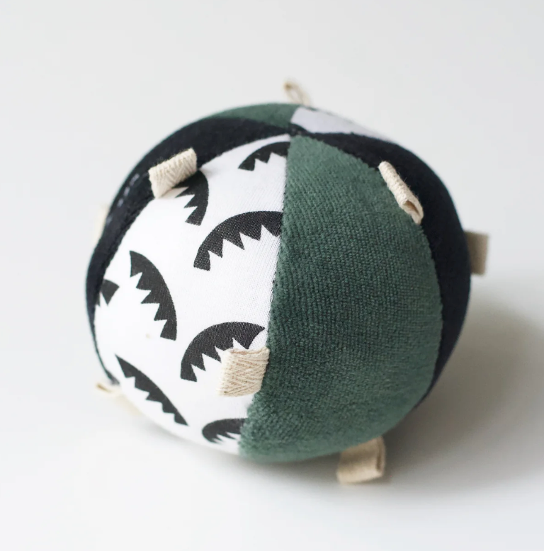Organic Taggy Ball with Rattle | Jungle Leaves