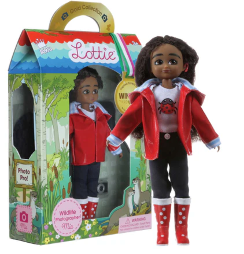 Lottie Mia Wildlife Photographer