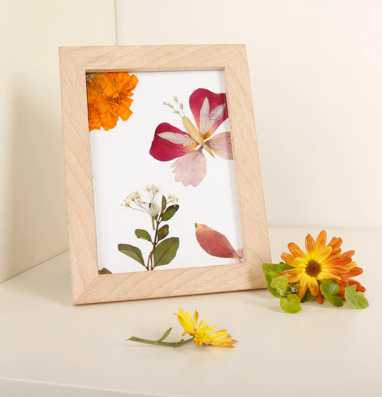 Huckleberry Pressed Flower Frame