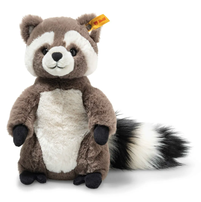 Raccoon Pedro