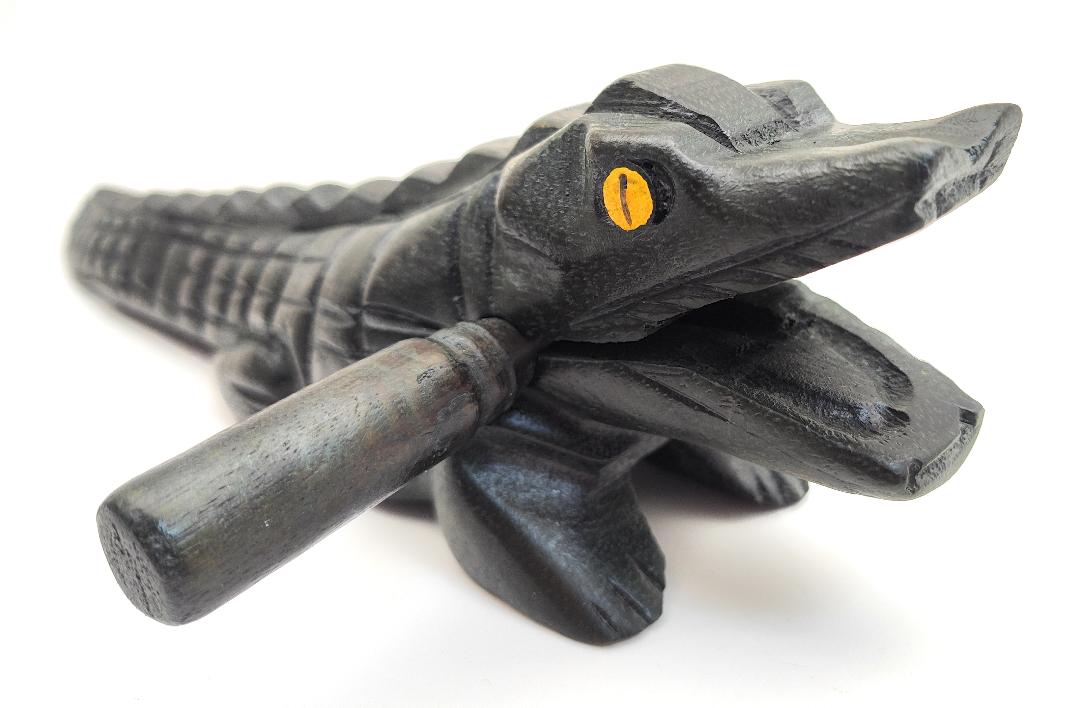 Wooden Croaking Alligator
